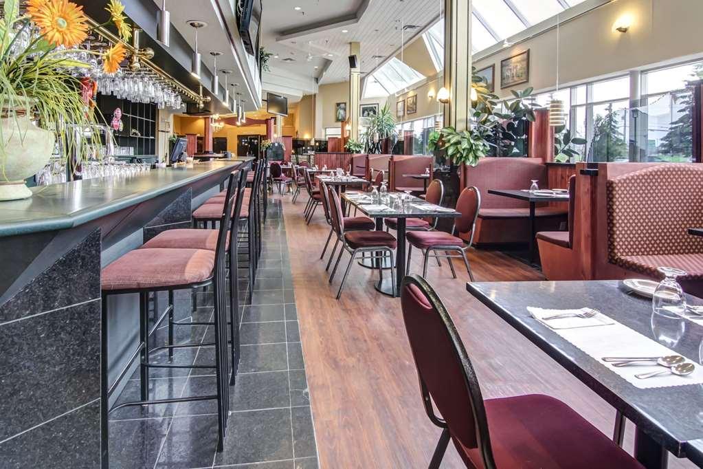 Hotel Du Jardin Saint Felicien Restaurant photo